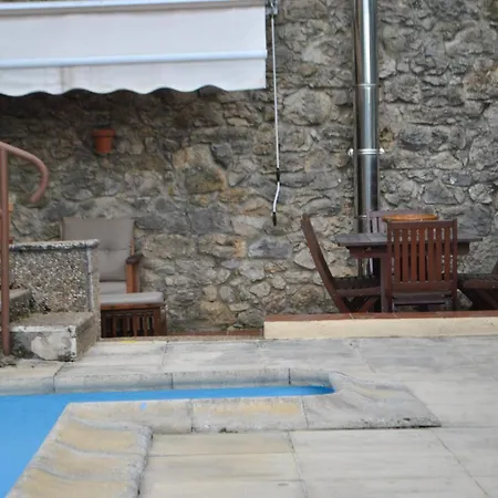 Casa Rural Con Piscina En El Centro De Asturias Vakantiehuis *